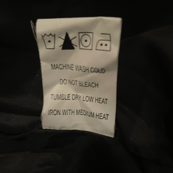 Women’s Houndstooth coat, size small - Picture 6 of 8